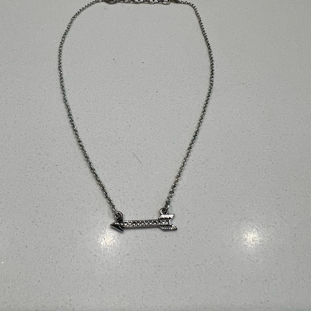 Premier Designs Silver Arrow Pendant Necklace
